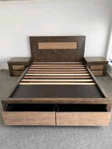 Queen Bed Furniture Set