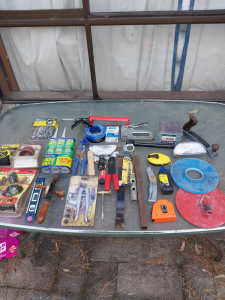 Tools and extras