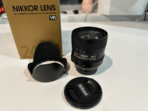 Nikon lens 24-85mm VR f3.5-4.5