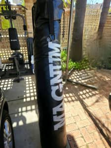 Boxing Bag Large+Stand