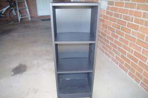 Small black wooden bookcase/shelves