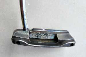 Odyssey putter - black series tour 1 wide