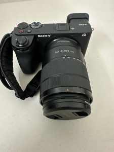 Sony a6700 Alpha APS-C Mirrorless Camera 26MP 4K with 18-135mm Lens Ki