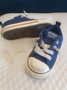 Converse all star,toddler size 7