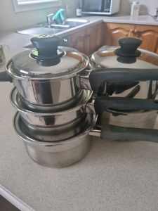 Set of 6 Raco Stainless steel saucepans 