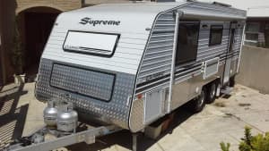 Supreme Classic Caravan Limited Edition 21