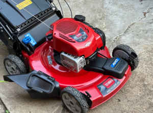 toro lawn mower , self propelled , all wheel drive, 22 inch recycler,