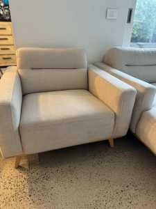 Chaise right hand facing 2.5 seater 1 seater