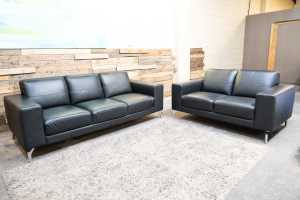 Nick Scali Black Genuine Leather 5 Seater Lounge Suite. Excellent Cond