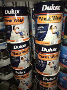 Dulux Wash And Wear 10 litres in Matt,low sheen, Semi Gloss