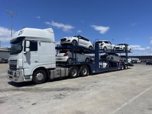 6 Car Carrier Truck Contracted Working with National Company 