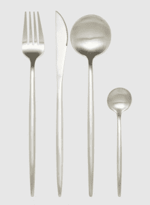 Silver cutlery flatware set - 24 pieces - Excellent cond