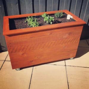 EcoWise Planters - Rustic Reclaimed Timber Raised Garden Beds