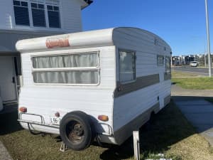 Wanted: Wanted Old caravans