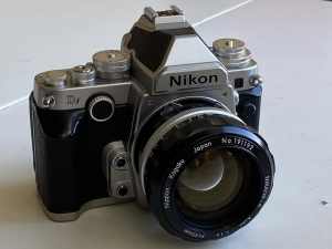 Nikon Df Body with Nikkor 55mm f1.2 Lens 