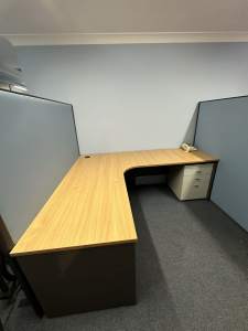 L shape office desk with drawer