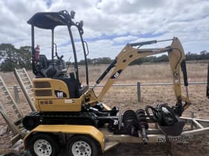 2019 Cat 301.7CR Excavator with attachments