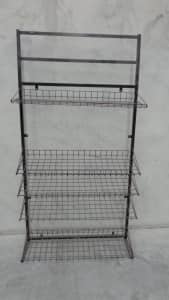 steel shelving rack/5 x Wire Baskets on Single Sided