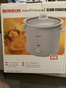 BNIB Ronson traditional slow cooker Model RSC1.