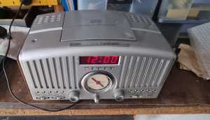 Free Radio AM and FM. Cd does not work Radio good for shed.