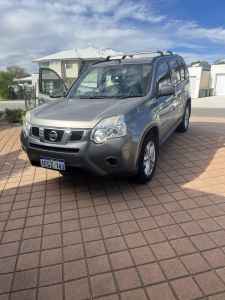 2013 NISSAN X-TRAIL ST (FWD) CONTINUOUS VARIABLE 4D WAGON