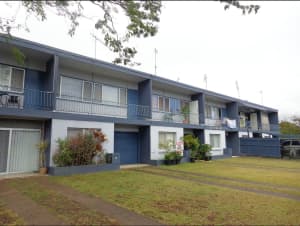 Townhouse in Hervey Bay QLD