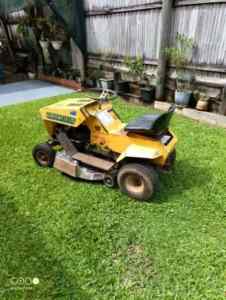 Ride on Mower - Greenfield 12HP