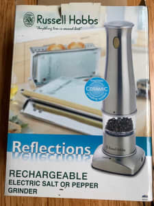 Russell Hobbs rechargers for salt/pepper grinders - new