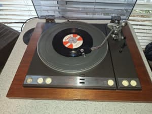 Pioneer PL-61 Stereo Turntable 72-75 Excellent condition 
