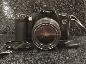 Canon EOS 3000 Vintage Film Camera 28-80 lens black