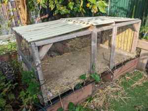 Chicken duck rabbit guinea pig cage / coop / house 