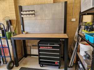 Work Bench & Tool Drawer
