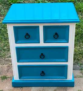 Side Table / Chest of Drawers chunky solid timber Penrith pick up