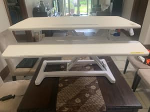 Price Reduction!!!! As new Sit Stand Desk Riser