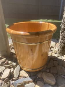Large Chinese Wooden foot soak massage bucket