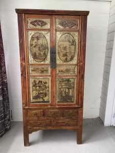 Antique Chinese Cabinet with 5 Drawers