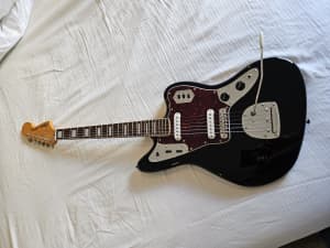 Squire by fender 70s classic vibe jaguar 2023