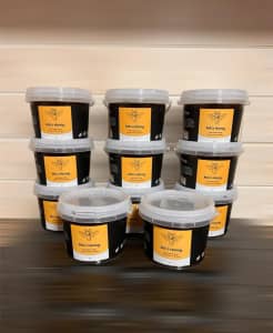 Fresh Organic/Raw Honey 🍯 1kg tubs