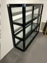 Upmarket shelf unit