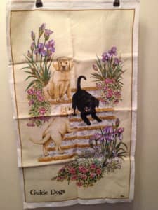Guide Dogs Tea Towel-Linen,Cotton,Made by ROSS,NEW,Labradors,Puppies.