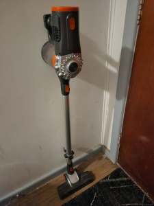 I-Vac X20 cordless stick vacuum cleaner