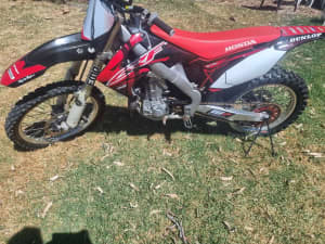 2009 crf 450r. sell or swap