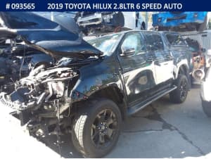 NOW WRECKING - 2019 TOYOTA HILUX 2.8LTR 6 SPEED AUTO - STOCK 093565