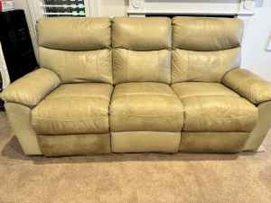 3 seater sofa with mechanical recliner