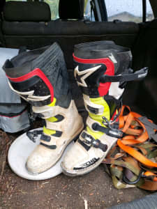 Motorbike boots a☆ size 8
