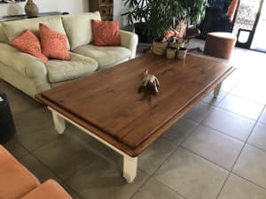 BENOWA VERY LARGE coffee table 2m…by 1.1m