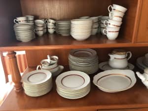 Thun fine porcelain set of 12 items