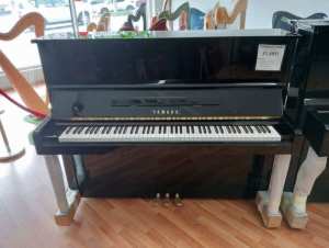 Refurbished Yamaha U10BL Upright Piano (SN 4613969)
