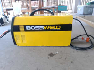 NEED TO SELL WELDER ,BOSWELD powerpulse 250 PFC mig welder, 