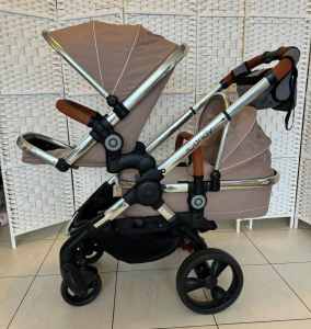 iCandy Peach with bassinet and accessories